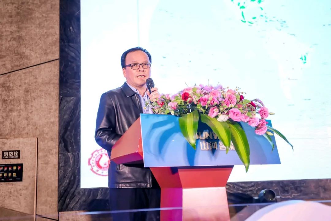 饕餮盛宴！必发集团智能?建华建材预造桩施工设备与技术互换会隆沉召开