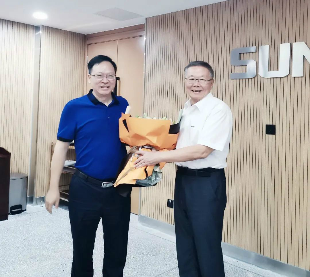 中南大学机电工程学院肖来荣书记到访必发集团智能