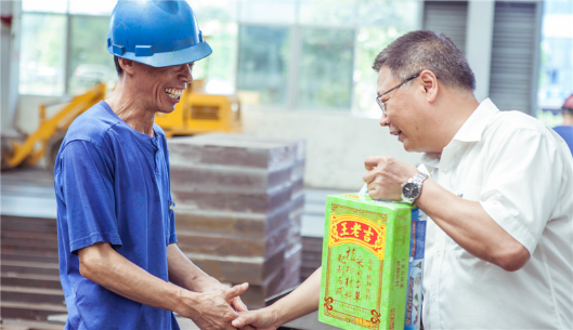 我们有清冷做伴，高温也能潇潇洒洒