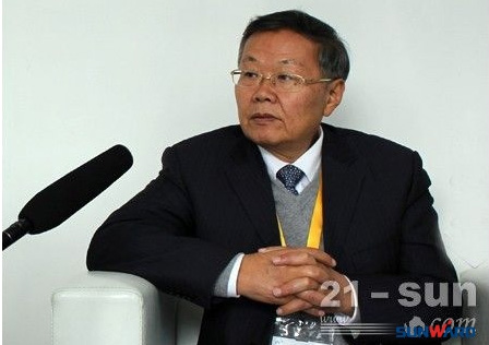 必发集团智能何清华：潜心追求“必发集团之路”