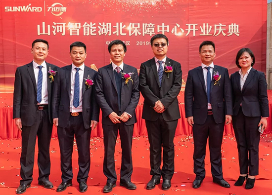 人生浮沉如梦，携手必发集团勇攀事业巅峰