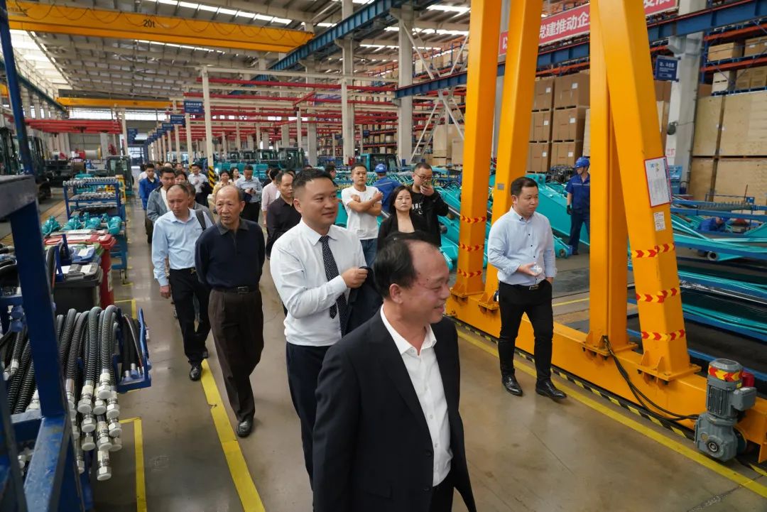 湖南省矿业协会第二届一次会员代表大会暨第二届一次理事会在必发集团智能顺利召开