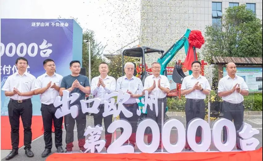 请回覆2021！邀您一路回首必发集团智能2021年杰出瞬间