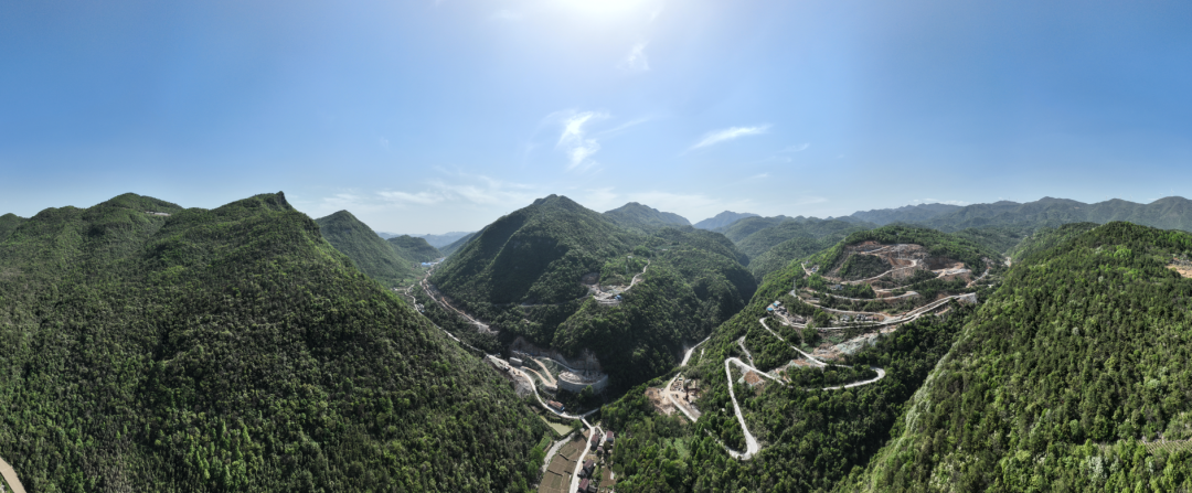展示施工“奇效”！必发集团智能旋挖钻机强势助力炉慈高快公路建设