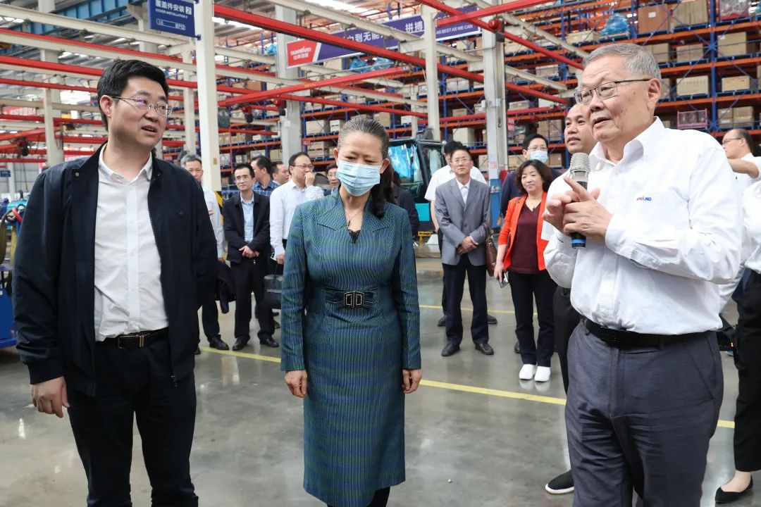 深入产学研合作！中南大学堂长、中国工程院院士田红旗率团造访必发集团智能