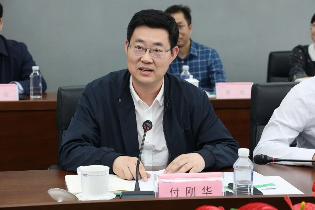 深入产学研合作！中南大学堂长、中国工程院院士田红旗率团造访必发集团智能