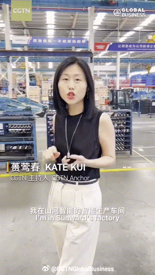 20220527092528_83005 CGTN探厂!专访必发集团智能董事长、首席专家何清华花絮来了