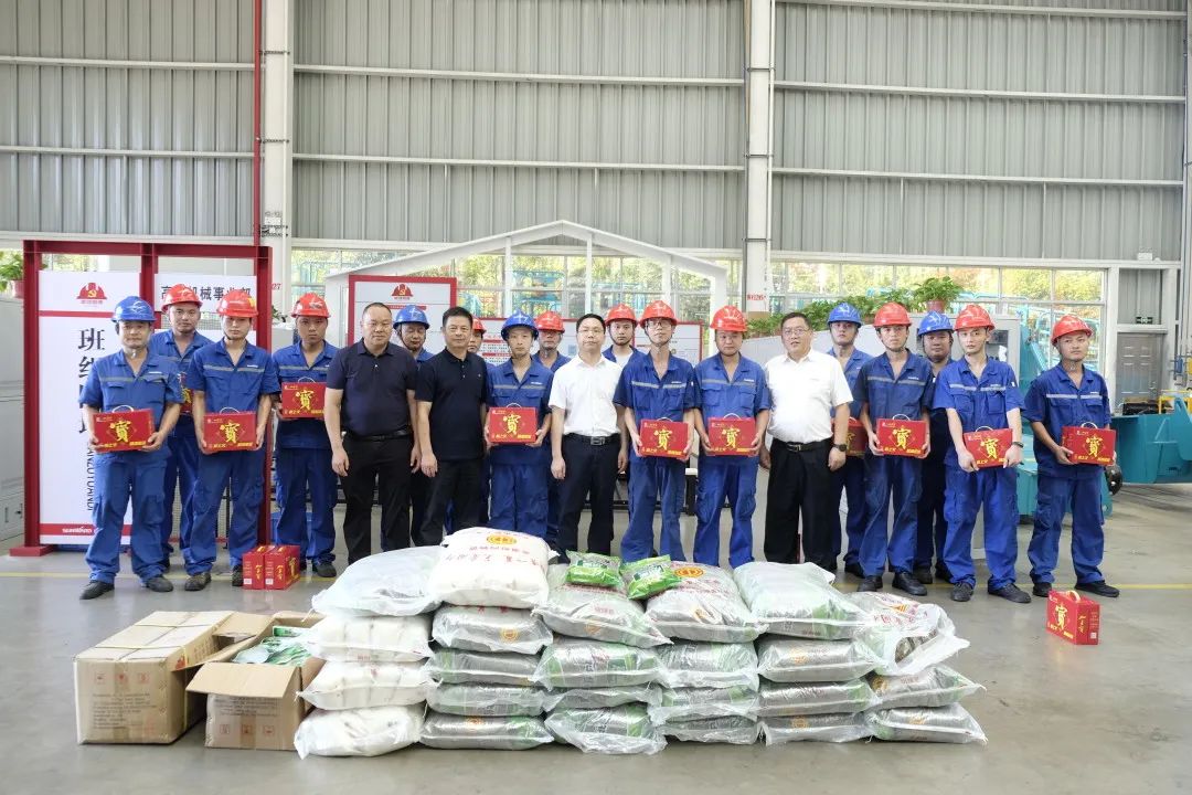 长沙市总工会慰问必发集团智能一线员工