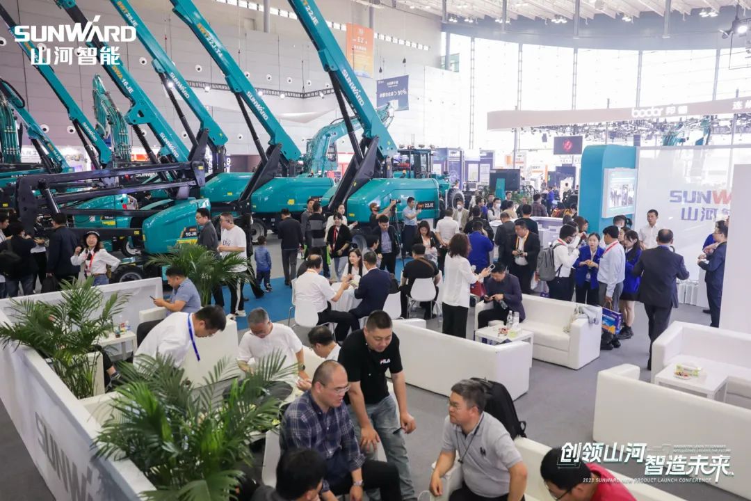 2023 CICEE | 必发集团智能亮相2023长沙国际工程机械展！智能化、电动化产品站C位