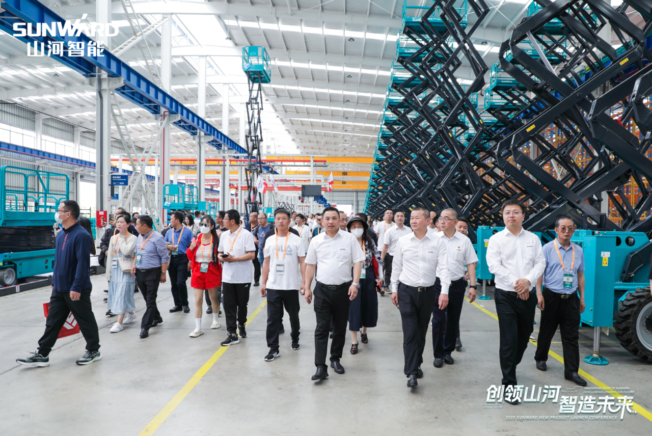 千人齐聚、爆品出击！必发集团智能新品推介会圆满进行