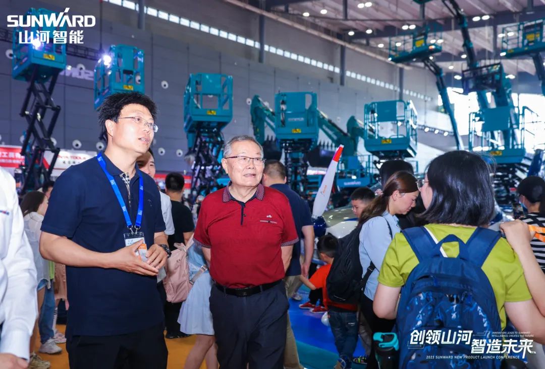 20230516091749_86578 2023 CICEE | 全球工程机械盛会美满闭幕!必发集团智能交出闪亮答卷