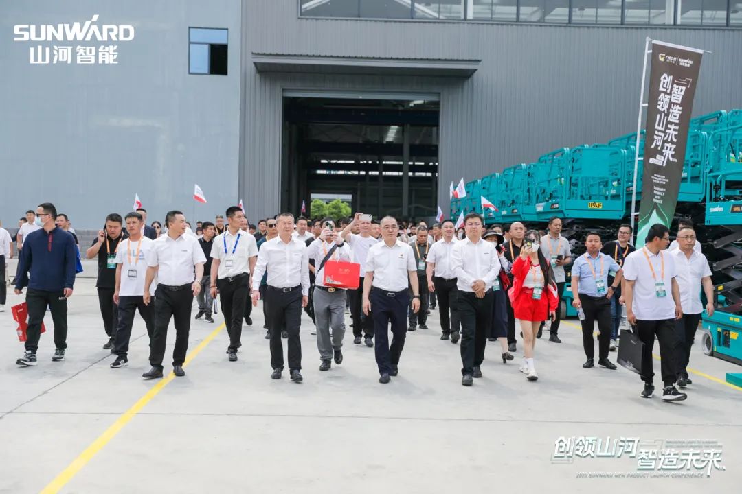 20230516092109_39398 2023 CICEE | 全球工程机械盛会美满闭幕!必发集团智能交出闪亮答卷