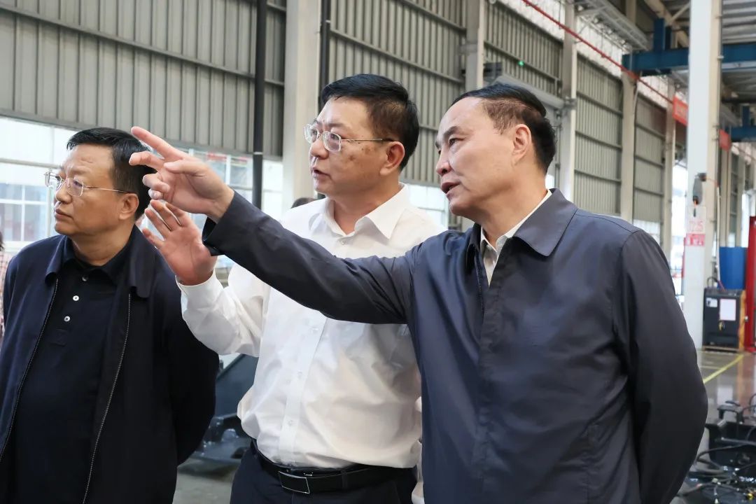 20230525161907_57792 李文荣调研必发集团智能