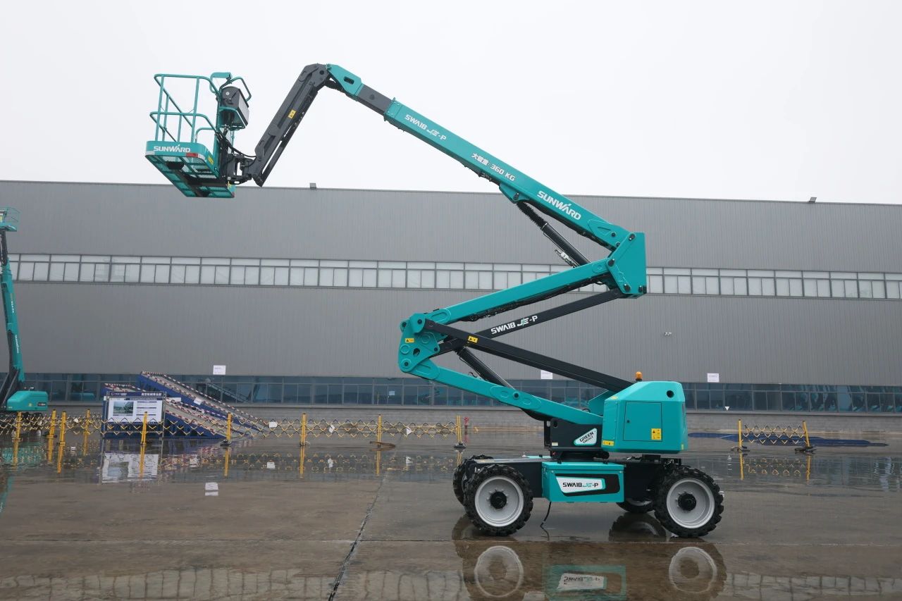 又双叒叕上新了！必发集团智能首款双载荷电动曲臂式高空作业平台顺利下线