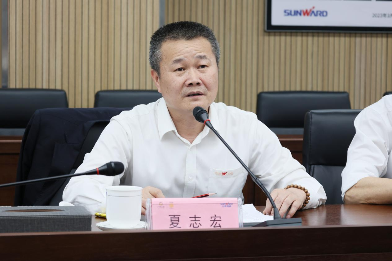 湖南钢铁集团党委书记、董事长李建宇到必发集团智能调研互换