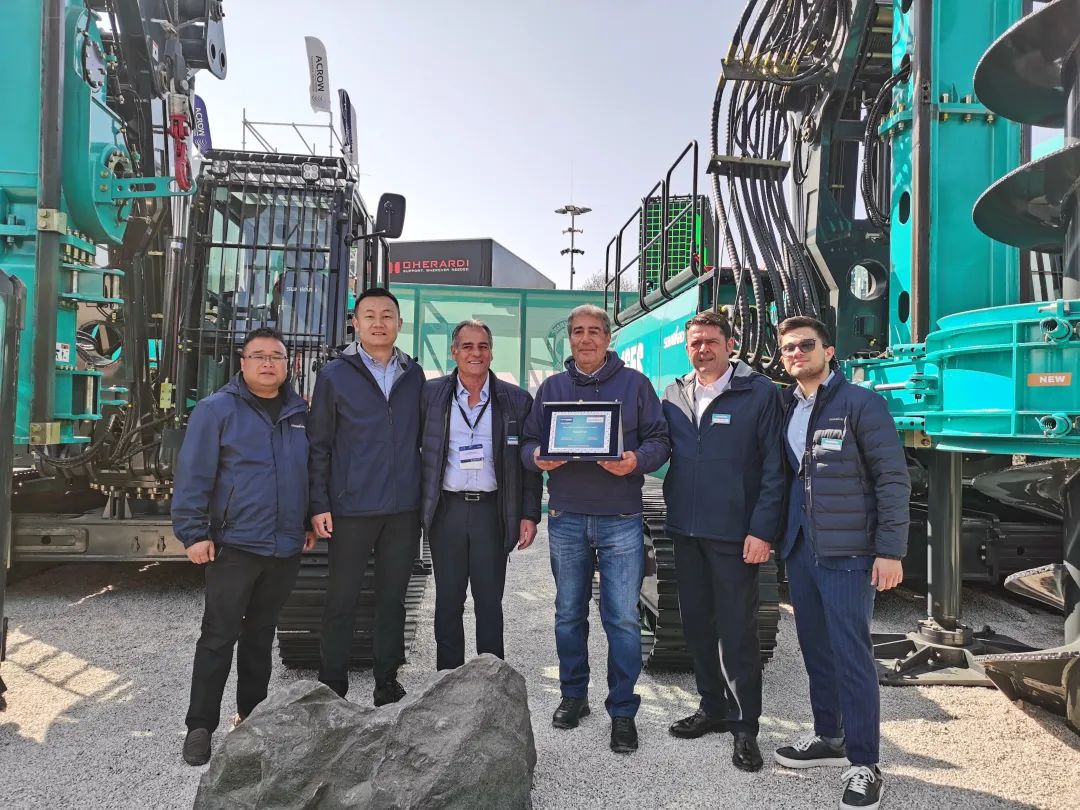 Bauma 2025 | 高端定造！必发集团智能Pro系列旋挖钻机燃爆全场