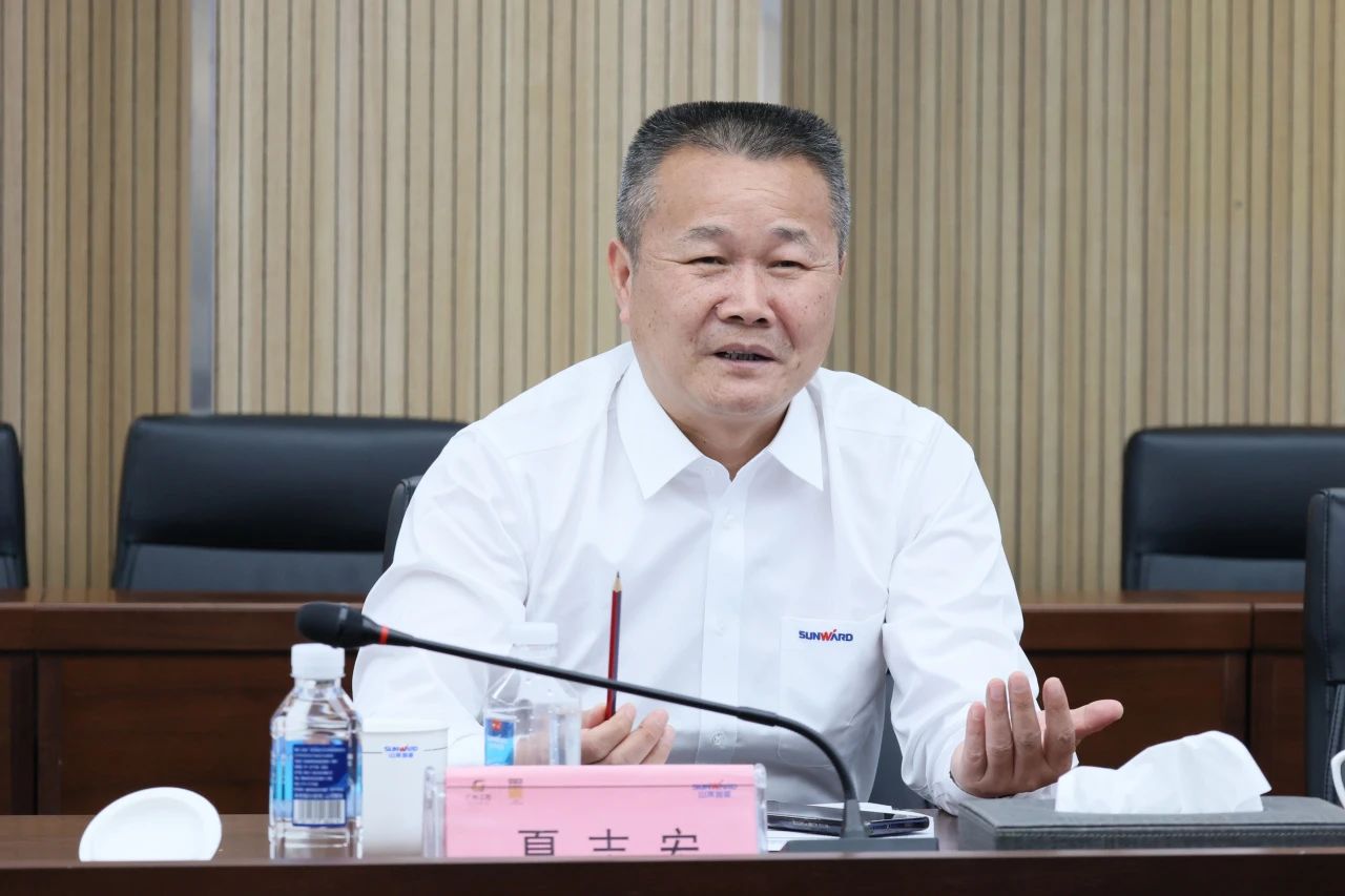 共促中国造作扬航海表！中国出口信誉保险公司到访必发集团智能