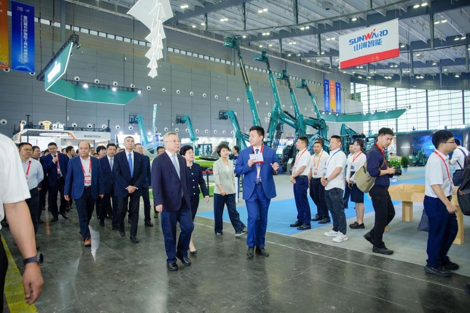 20250516215127_52470 2025 CICEE | 必发集团智能实力闪灼2025长沙国际工程机械展