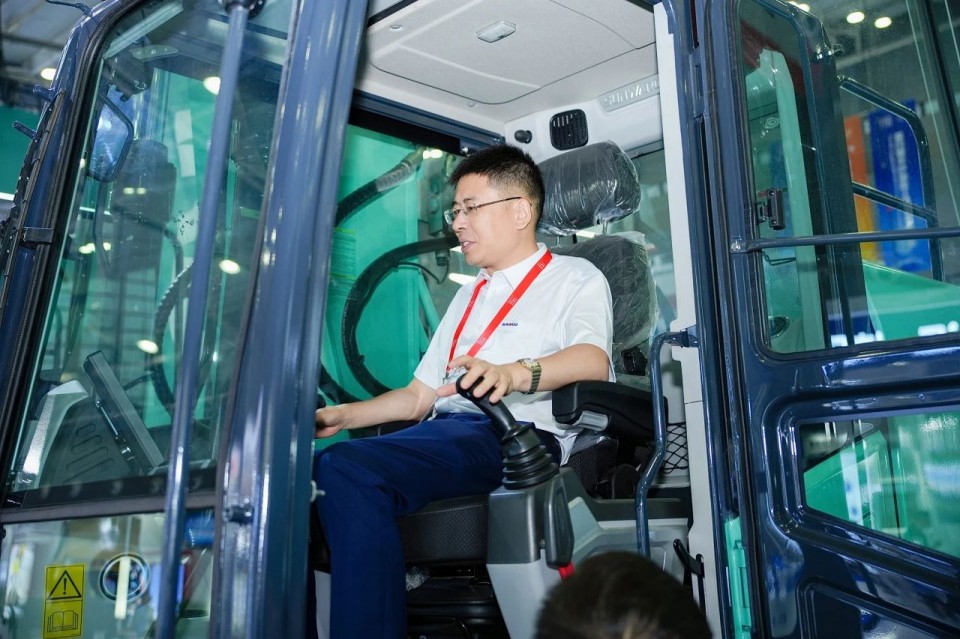 20250516215223_90754 2025 CICEE | 必发集团智能实力闪灼2025长沙国际工程机械展