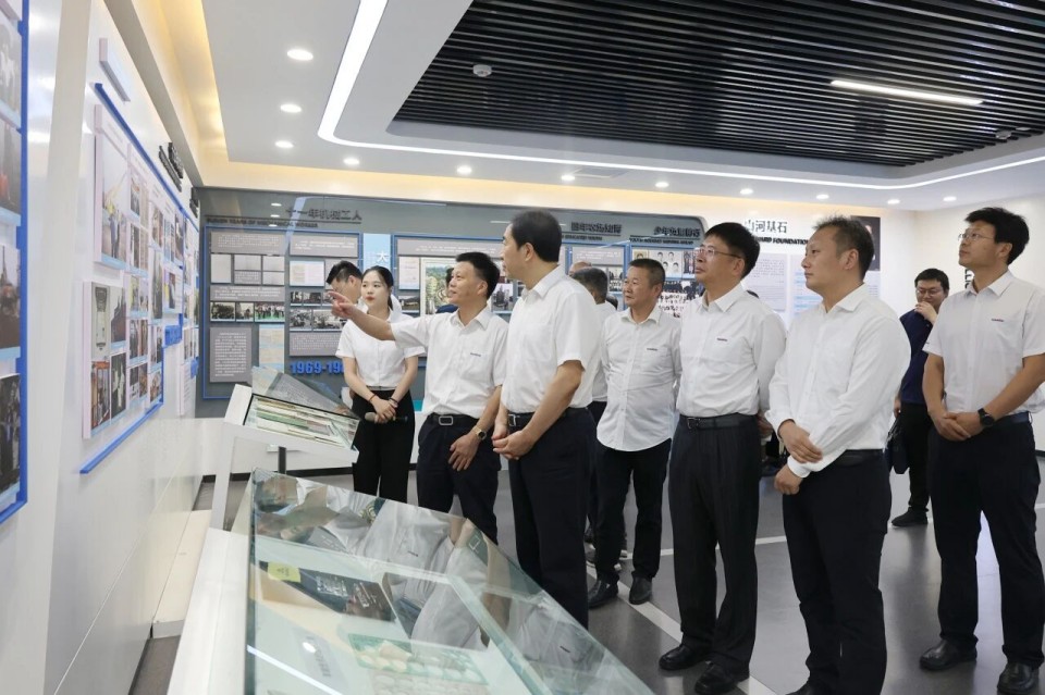 中国煤炭地质总局局长马刚到访必发集团智能，同谋绿色智能矿山设备发展新蹊径
