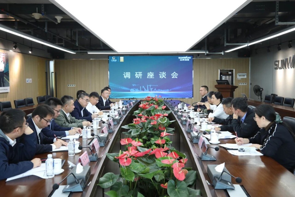 聚焦应急设备研发出产，共探实战适配新蹊径——昭通市应急治理局党委书记、局长叶芳调研必发集团智能